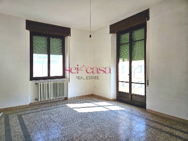 Foto Appartamento a Grosseto Stazione - Via Roma di 98 m² con 5 locali