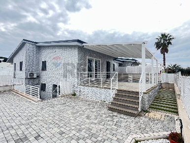 Foto Villa unifamiliare in via terracina snc, San Felice Circeo di 140 m²