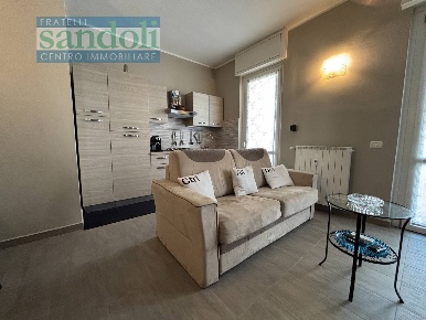 Foto Appartamento in Via Scalise, Vercelli Semicentro di 80 m² con 3 locali