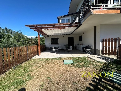 Foto Appartamento in Via Primo Maggio, Savogna d'Isonzo Centro di 165 m²