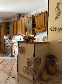 Foto Appartamento in via Manzoni 21, Pedaso di 99 m² con 5 locali