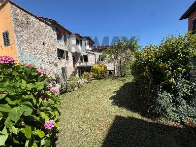 Foto Case semi ndipendenti in Via Torre 6  Benabbio 7, Bagni di Lucca