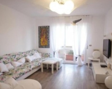 Foto Appartamento a Viareggio Bicchio - Varignano di 120 m² con 7 locali