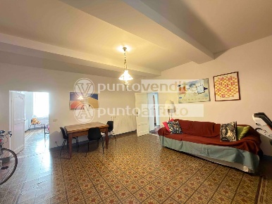 Foto Appartamento a Lucca Piazza Anfiteatro - Torre Guinigi di 100 m²