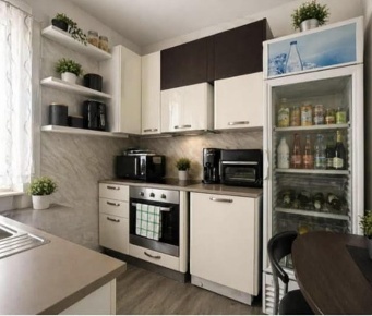 Foto Appartamento a Viareggio Centro di 80 m² con 5 locali in vendita