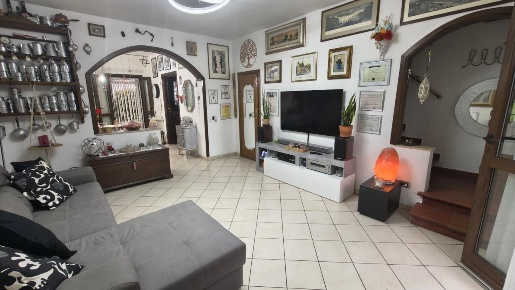 Foto Casa indipendente a Cascina Titignano - Visignano di 100 m² in vendita