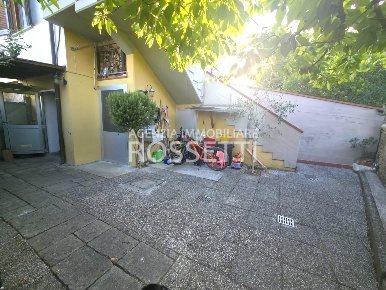 Foto Appartamento a Lamporecchio Centro di 70 m² con 3 locali in vendita