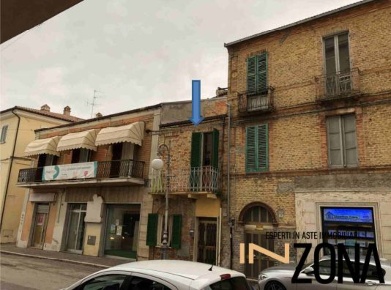 Foto Appartamento in viale Roma, Nereto Centro di 94 m² con 4 locali
