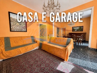 Foto Appartamento in VIALE TUNISI, Siracusa Gelone - Cadorna di 165 m²