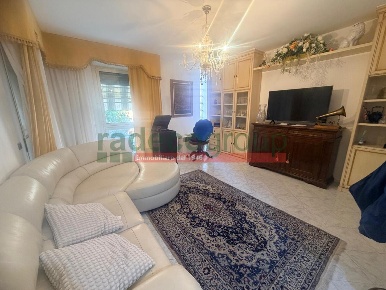 Foto Appartamento in Via Grecia 11, Livorno Scopaia di 100 m² con 4 locali