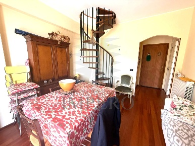 Foto Appartamento in Via Garian 18, Ventimiglia Seglia, Sant'Anna di 80 m²