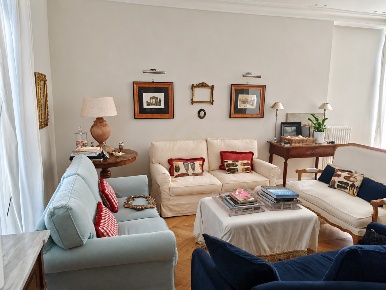 Foto Appartamento in Via Sciarelle 4, Acireale di 170 m² con 7 locali