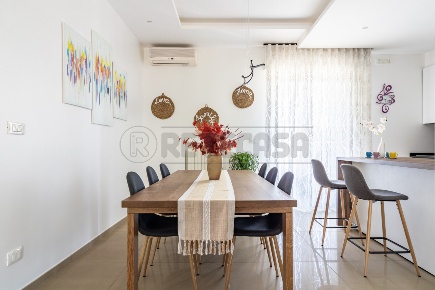 Foto Appartamento in Via Di Vittorio  13, Bisceglie di 90 m² con 3 locali
