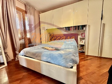 Foto Villa bifamiliare in Traversa Sinerchia, Siracusa di 160 m² in vendita