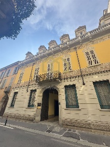 Foto Appartamento in Via Legnano, Lodi Centro Storico di 240 m² in vendita