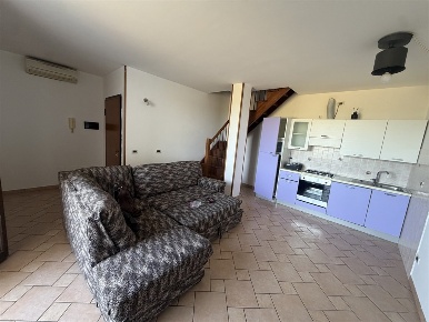 Foto Appartamento a Ravenna di 109 m² con 4 locali in vendita
