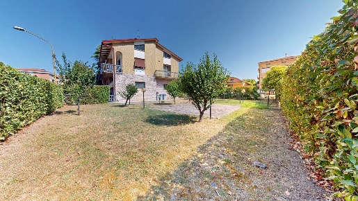 Foto Villa unifamiliare in Via Rodolfo Morandi 7, Bastia Umbra di 270 m²