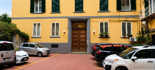 Foto Appartamento in Corso Vittorio Emanuele 481, Napoli di 120 m²