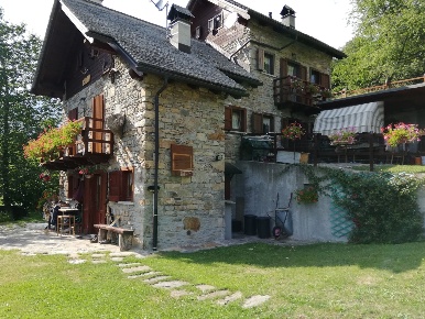Foto Casa indipendente in LocalitÃ  Scirone -, Varzo di 165 m² con 7 locali