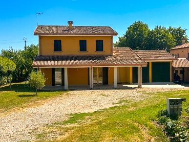 Foto Villa singola in Via ADRIA Vicolo Forni 0, Adria Centro di 160 m²