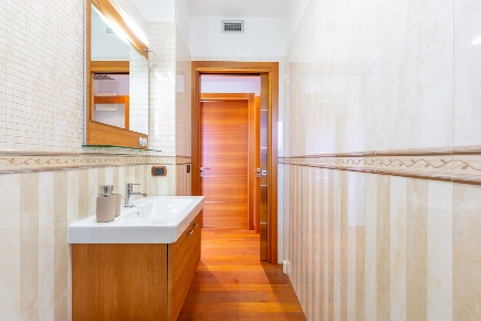 Foto Appartamento in Via Dei Falconi 61, Cagliari Bonaria di 88 m²