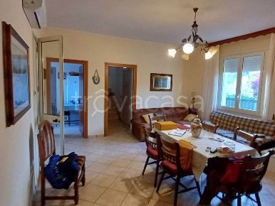Foto Villa unifamiliare a Marsala Contrade Extraurbane di 170 m² in vendita