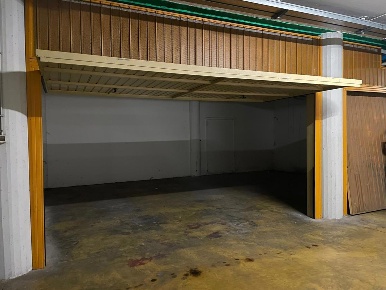 Foto Box in Largo Parolini 98, Bassano del Grappa Centro di 40 m²