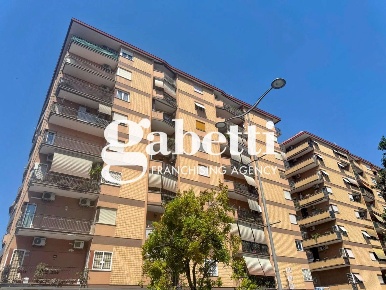 Foto Appartamento in Viale AGOSTA 15, Roma Tor de' Schiavi di 95 m²