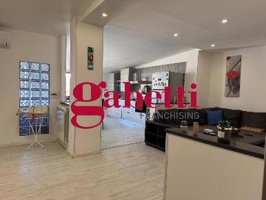 Foto Attico in Via Fratelli Rosselli 1, Capodrise di 106 m² con 3 locali