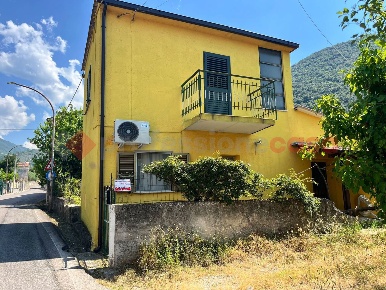 Foto Casa indipendente in Via Croce 20, Sant'Elia Fiumerapido Centro