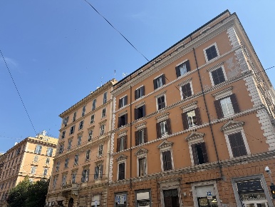 Foto Appartamento in Napoleone III, Roma Esquilino di 95 m² con 4 locali