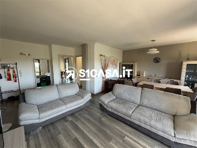 Foto Appartamento in via Salvo d'Acquisto, Galatina Centro di 120 m²