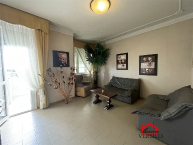 Foto Appartamento a Carrara Stadio, Sant'Antonio, Marasio di 120 m²