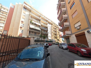 Foto Appartamento a Palermo San Lorenzo di 160 m² con 5 locali in vendita