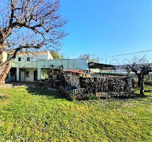 Foto Rustico in MATTONAIA, San Dorligo della Valle Domio di 70 m²