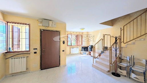 Foto Appartamento a Senigallia di 140 m² con 5 locali in vendita