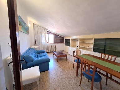 Foto Attico a San Gimignano Centro di 82 m² con 4 locali in vendita