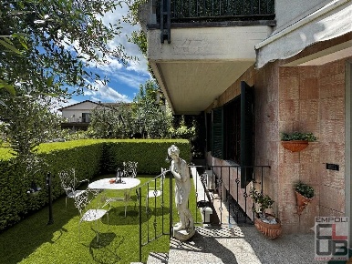 Foto Appartamento a Empoli Serravalle - Tinaia di 180 m² con 6 locali