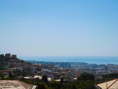 Foto Appartamento in Via Carlo Montanari 1, Genova Foce di 110 m²