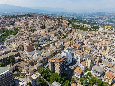 Foto Appartamento in Via Calderai, Chieti Chieti Città di 135 m² in vendita