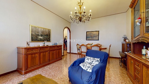 Foto Appartamento in Via Poggibonsi 3, Milano Gambara di 105 m² in vendita