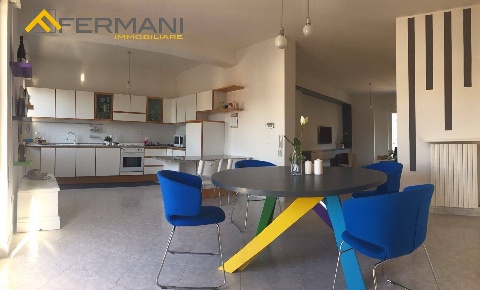 Foto Appartamento a Spinetoli Pagliare di 100 m² con 3 locali in vendita