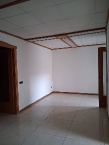 Foto Ufficio in Via Augusto Righi, Napoli di 150 m² con 4 locali in affitto