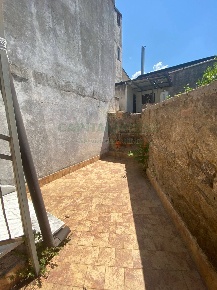 Foto Appartamento a Domicella Centro di 120 m² con 5 locali in vendita