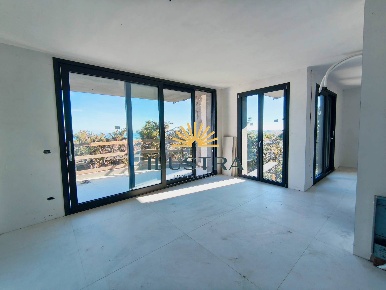 Foto Appartamento in VIA BOTTICELLI 22, San Benedetto del Tronto di 135 m²