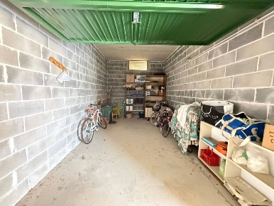 Foto Posti auto in Via Caduti di Nassyria 3, Diano Castello Centro di 27 m²