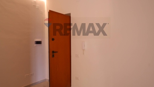 Foto Appartamento in Via R. Caravaglios 1/A, Caserta Parco Cerasole