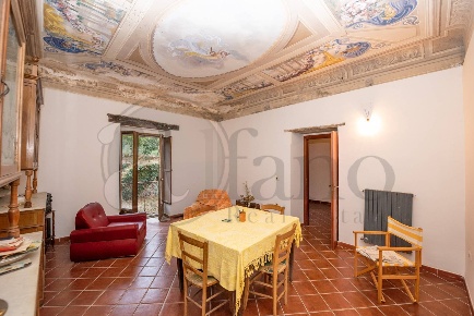Foto Rustico in Via Roma 26, Sasso di Castalda di 330 m² con 12 locali