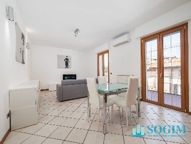 Foto Appartamento in Viale Lecco 7, Como Valduce - Crispi di 81 m²
