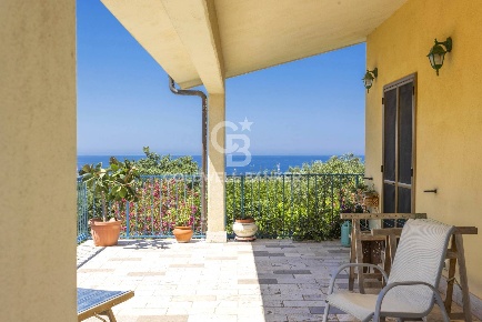 Foto Villa unifamiliare in Via del Casaletto Rosso 45, Civitavecchia